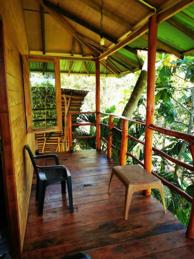 Lake Side View Cabana Tissamaharama Buitenkant foto